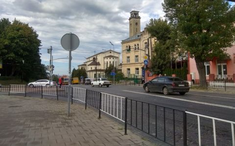 У Львові вирішили демонтувати турнікети на ділянках деяких вулиць міста