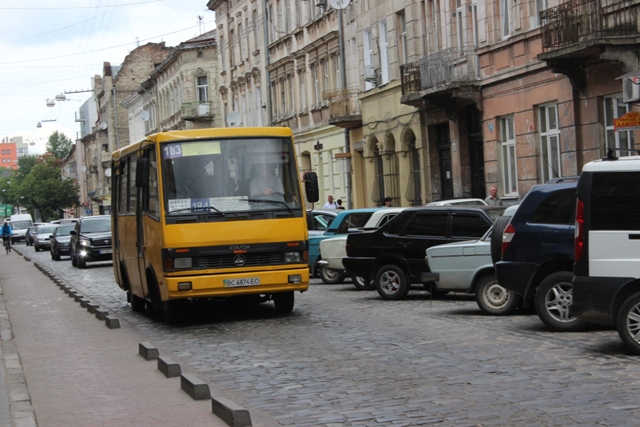 АТП №1 витратить майже 100 тисяч на автоматичну систему підрахунку пасажирів