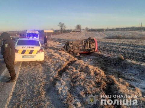 На Львівщині водій Skoda Fabia з'їхав у кювет та загинув