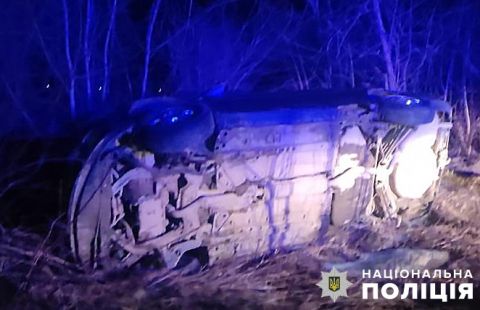 На Львівщині перекинулося авто – постраждали двоє дітей та 35-річна жінка