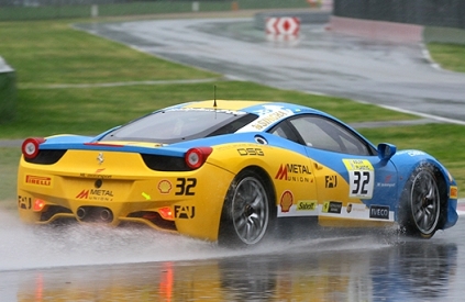 Українські автогонщики здобули два чемпіонські титули в моно-серії Ferrari Challenge Europe
