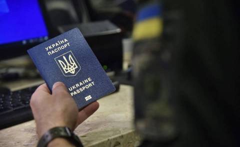 На кордоні з Польщею – черги з 65 авто