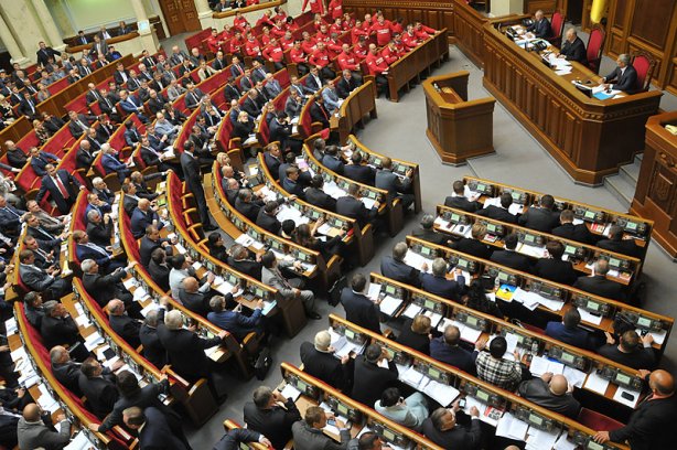 Рада вдруге відмовилася розглядати законопроекти про вибори за відкритими списками