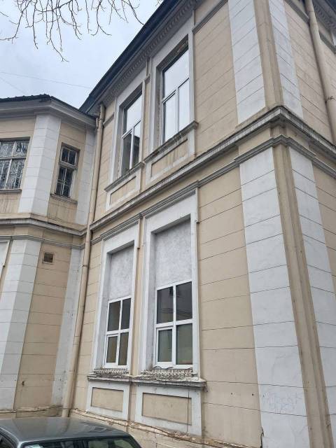 Львівську клінічну лікарню вдруге оштрафували за пластикові вікна