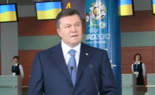 Янукович переконаний, що Львів до останньої хвилини готуватиметься до Євро-2012