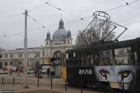 Суд дозволив міськраді Львова знести самобуд на площі Двірцевій