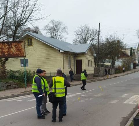 У Дрогобичі маршрутка на пішохідному переході насмерть збила 13-річну дитину