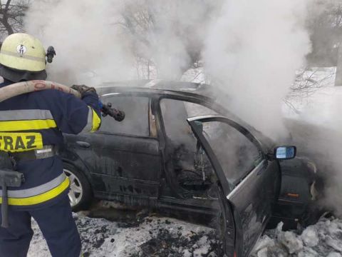 У Дрогобичі згоріла автівка BMW 525