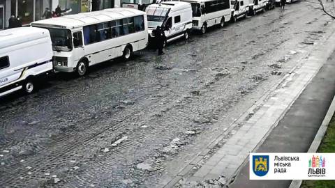 Центр Львова перекрили через приїзд Порошенка