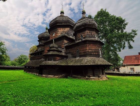 Шемчук доручив поремонтувати дерев'яні церкви Львівщини
