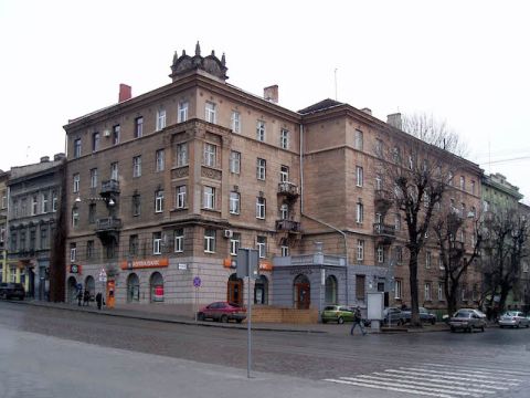 Двоє людей померли внаслідок отруєння чадним газом у Львові