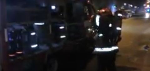 10 рятувальників гасили пожежу в 4-поверхівці у Львові