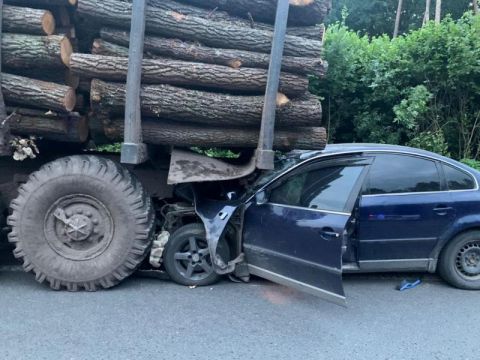 На трасі Жовква – Червоноград – Ковель у ДТП з вантажівкою постраждали четверо людей