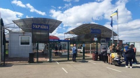 На кордоні з Польщею – черги з 250 авто та 50 пішоходів