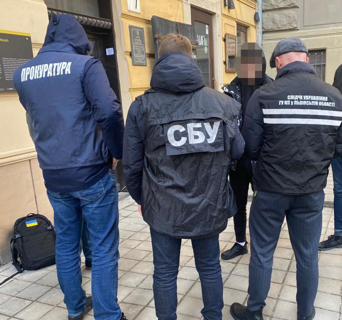У Львові викрили організатора переправлення ухилянтів за кордон