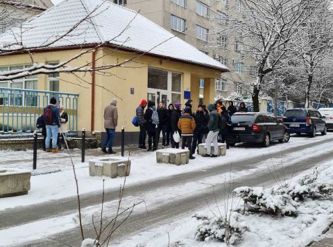 Чоловіки, які евакуювалися на Львівщину, мають стати на військовий облік