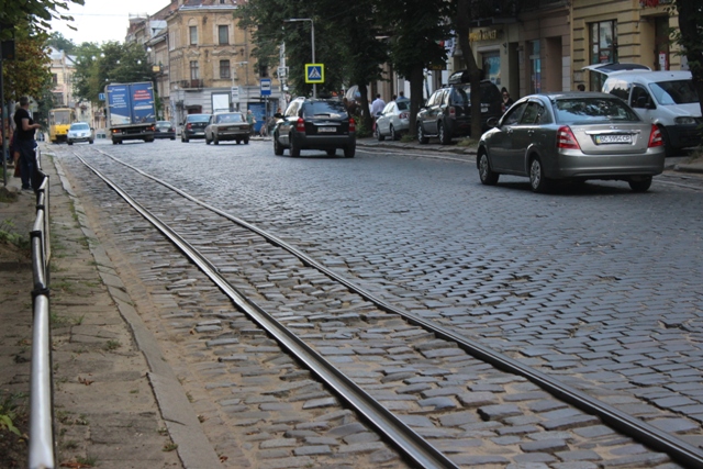У Львові через ремонт вулиці Бандери змінили курсування шести маршруток
