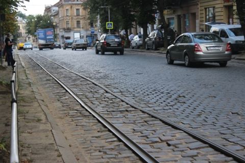 Львів'янам обіцяють компенсацію за цілодобовий ремонт перехрестя Бандери – Городоцька