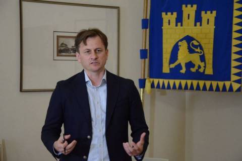 Заступник Садового з міжнародної співпраці у травні отримав майже 90 тисяч зарплати