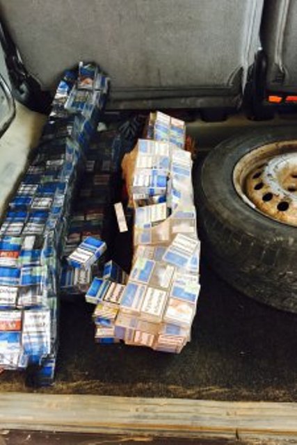 У пункті пропуску «Краковець» конфіскували 78 ящиків цигарок