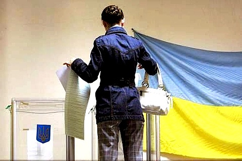 У Львові проголосувало більше половини виборців (станом на 16.00)