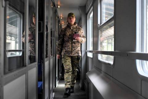 На кордоні з Польщею – черги з 110 авто