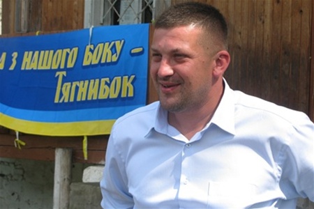 Нардеп Андрій Тягнибок у 2013 році жив на зарплату та матеріальну допомогу