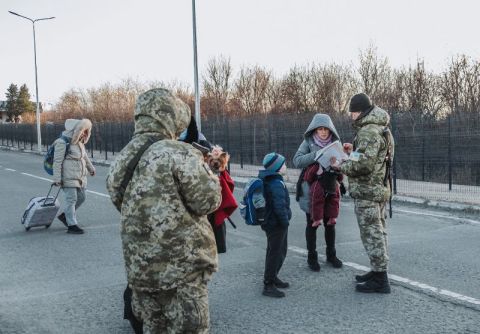 На кордоні з Польщею – черги на 70 авто та 1000 пішоходів