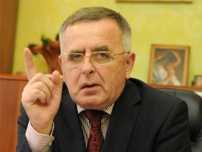 Петро Писарчук: українці та політики повинні вчитися шанувати Конституцію