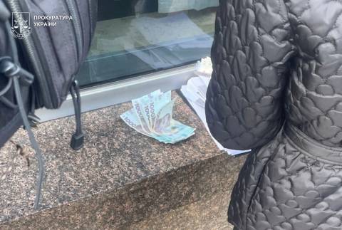 На Львівщині шахраї ошукали родичів військових на мільйон гривень