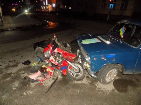 ДТП у Стрию: водій та пасажир скутера потрапили до лікарні