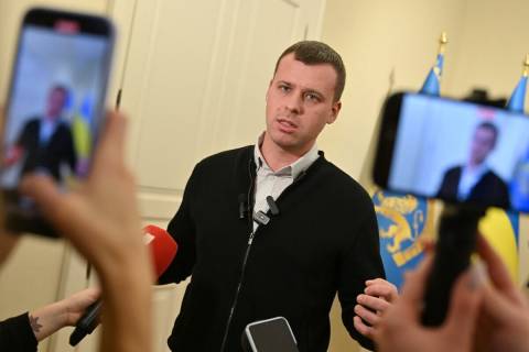 Садовий у травні преміював Забарила на 40 тисяч гривень