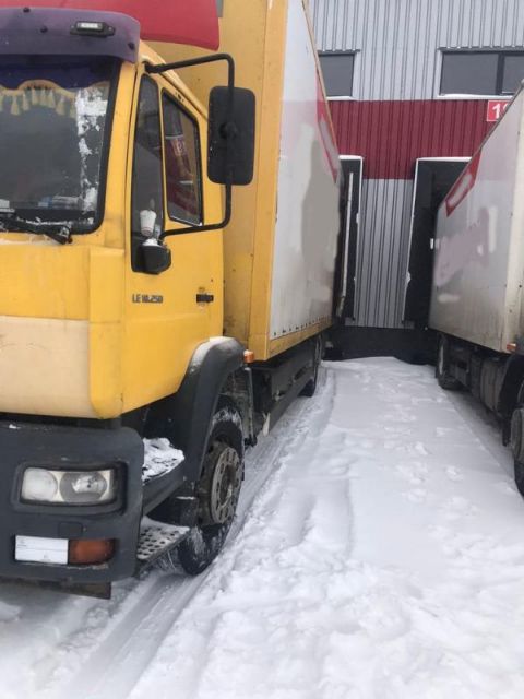 На Львівщині вантажівка насмерть збила пішохода
