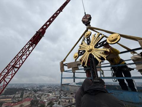 В’ячеслав Чепіль профінансував реставрацію хреста на куполі Собору Святого Юра