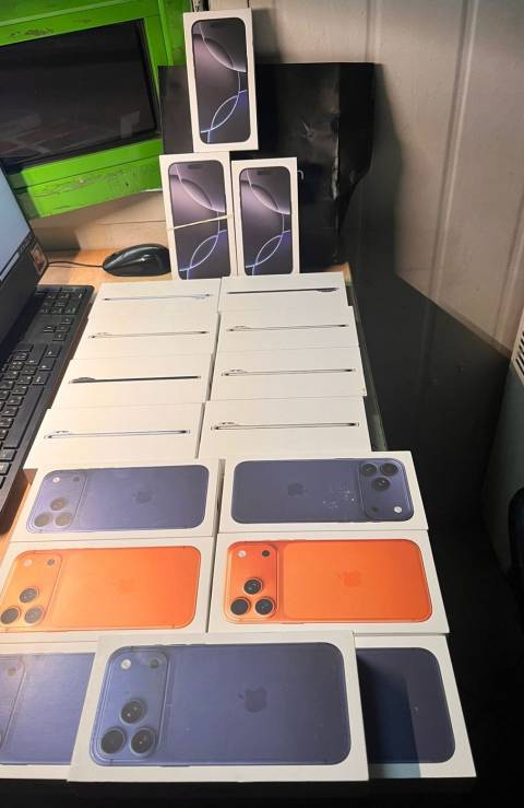 У Шегинях виявили контрабанду iPhone на півтора мільйона гривень