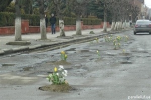 Комісія Задорожного звинувачує Львівську ОДА в нав’язуванні власної дорожної програми