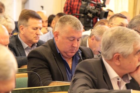 Депутат Шведа зібрав більше мільйона гривень готівки