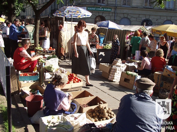224 рейди щодо ліквідації стихійної торгівлі проведені у Львові