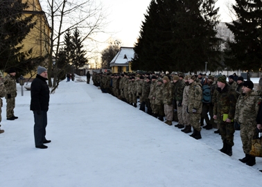 400 львівських десантників вирушили у зону АТО