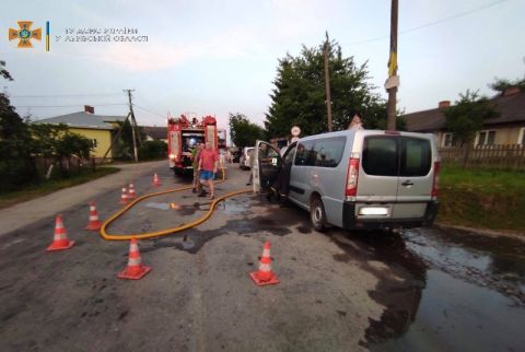 За добу на Львівщині згоріло дев'ять автівок