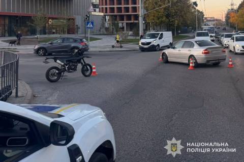 У Львові перекинувся мотоцикл Кovi: є постраждалий