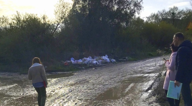 У Львові виявили незаконне звалище будвідходів та ТПВ