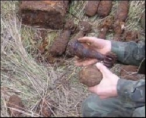 На Львівщини знайшли три гранати і два снаряди часів Другої світової