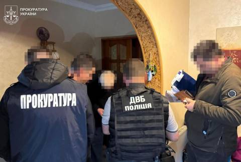 На Львівщині колишній поліцейський організував схему отримання хабарів з підприємців